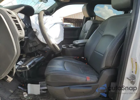 2024 Ram 2500 Tradesman z USA, uszkodzony, nr VIN 3C6UR5CLXRG192862